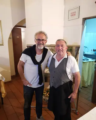 Massimo Bottura con Carmelo Samperi alla Trattoria Scalo Grande
